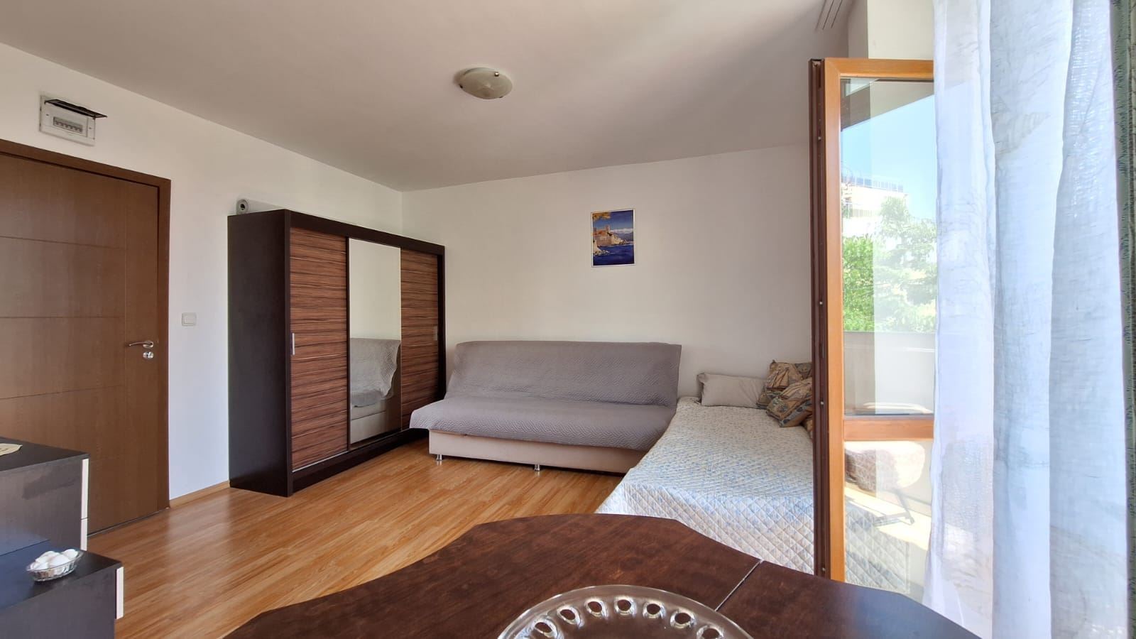 Studio in Ravda mit Swimmingpool und Stellplätzen – komfortable Immobilie am Meer zu einem erschwinglichen Preis