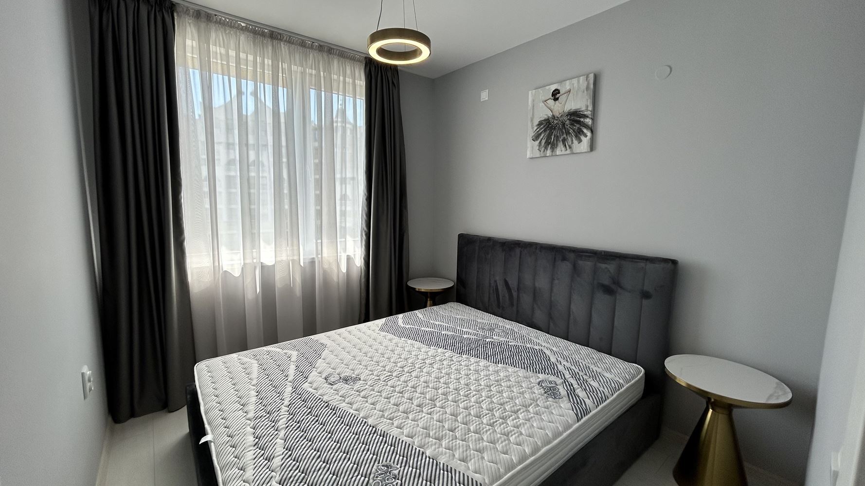 Elegante 3-Zimmer-Wohnung mit Panoramablick auf das Meer in erster Meereslinie in Sonnenstrand