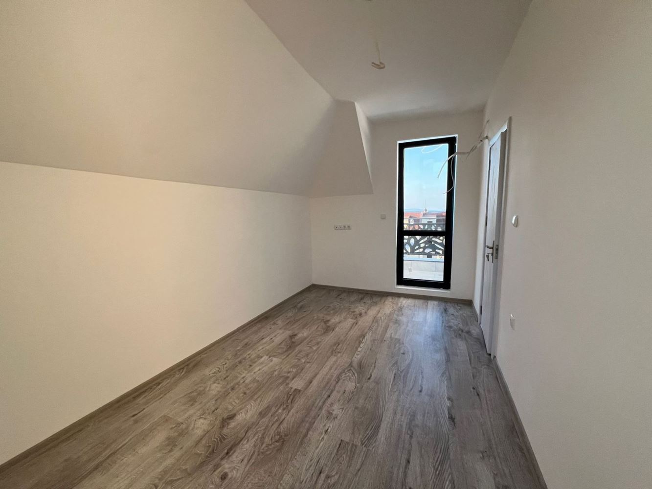 3-Zimmer-Wohnung mit Panoramameerblick – nur wenige Meter vom Strand in Sozopol entfernt