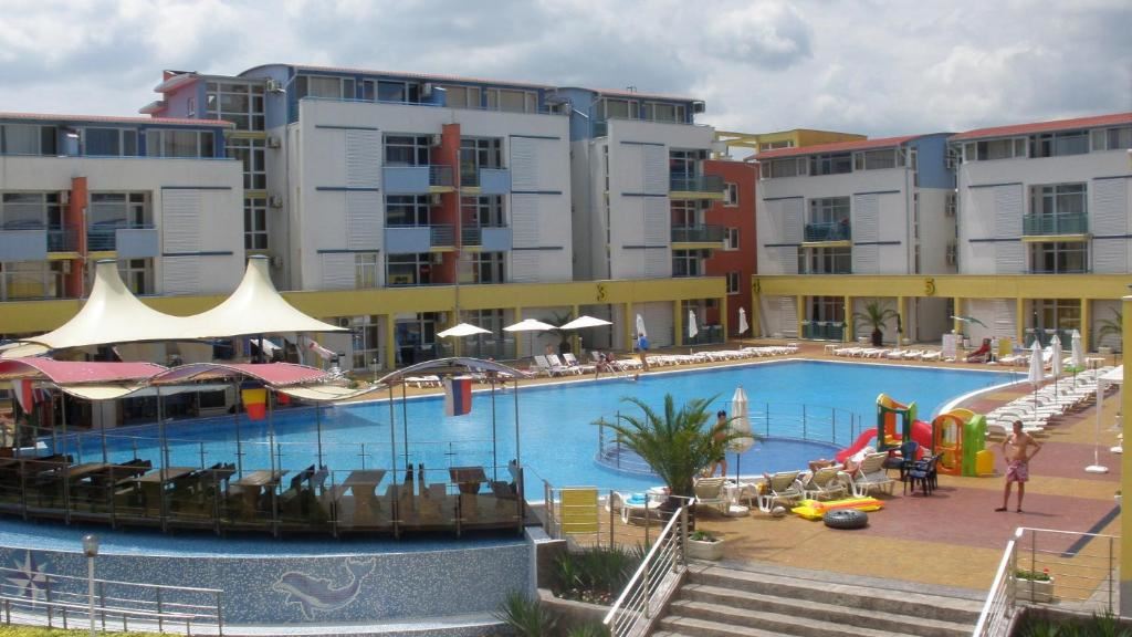 Geräumige Einzimmerwohnung in Sunny Beach – nur 300 m vom Strand entfernt
