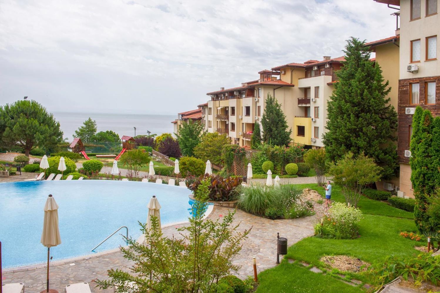 Studio in erster Meereslinie in Sveti Vlas – Luxusanlage mit umfangreicher Infrastruktur und Meerblick