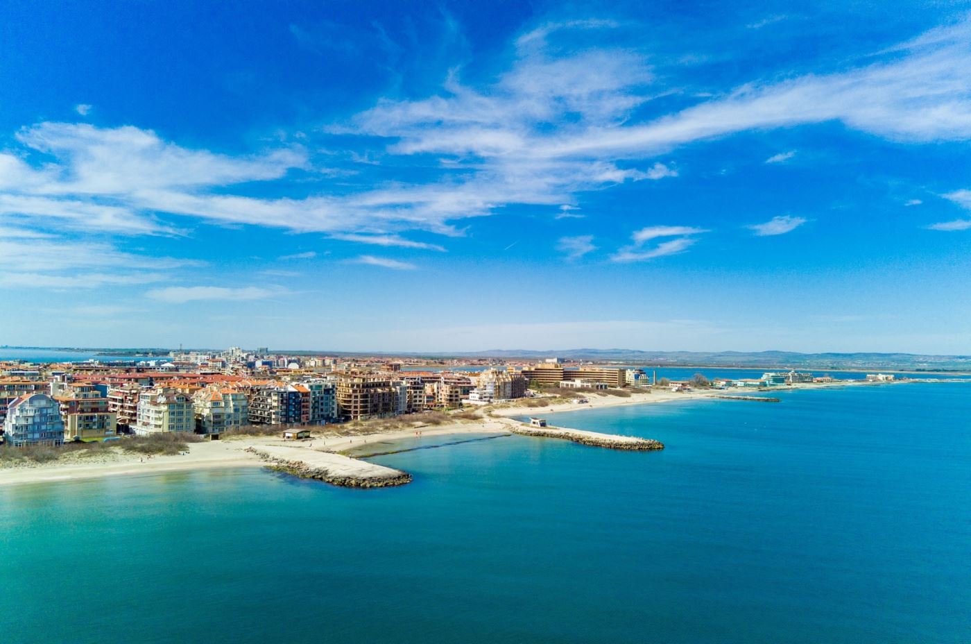 Geräumige 3-Zimmer-Wohnung mit Panoramaterrasse und Meerblick im Herzen von Pomorie