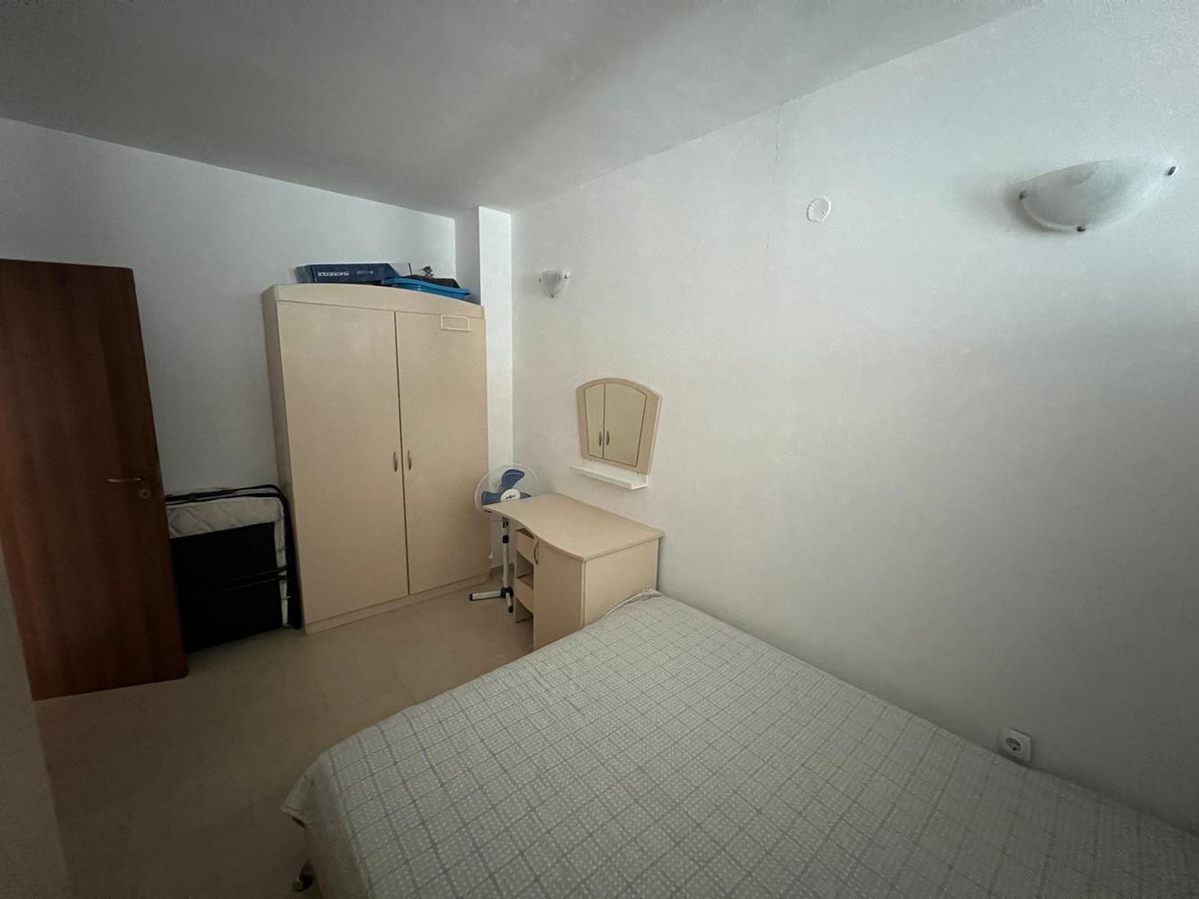 Wohnung mit zwei Schlafzimmern in einer ganzjährig geöffneten Wohnanlage am Meer – bezugsfertig