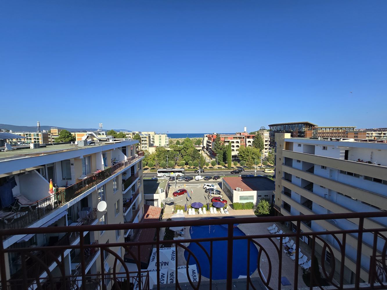 Maisonette mit herrlichem Meerblick in Sonnenstrand – hervorragende Lage nur 200 Meter vom Strand entfernt