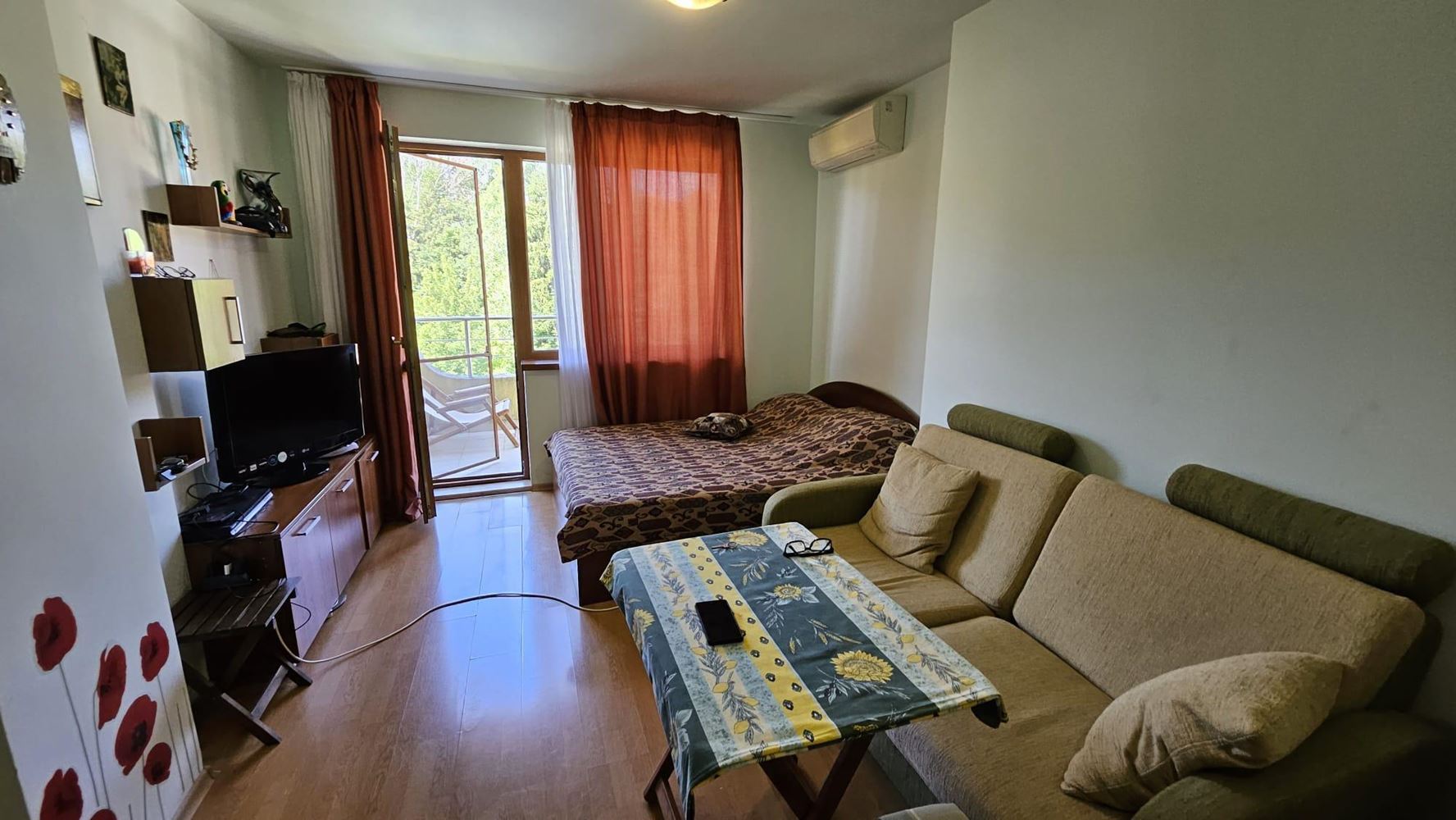 Meerblick und Komfort nur 100 Meter vom Strand entfernt! Möblierte Zweizimmerwohnung in einer Wohnanlage in Byala