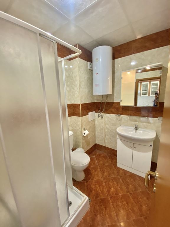 Studio in erster Meereslinie in einer Anlage in Elenite – Meer, Berge und Urlaubskomfort in einem