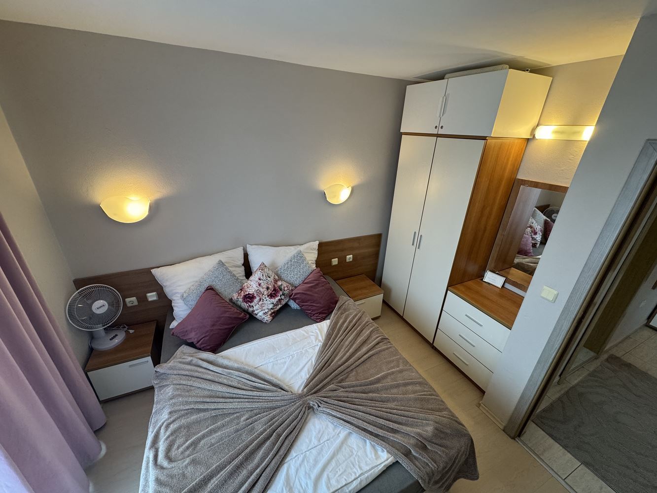 Wohnung mit einem Schlafzimmer und Panoramablick im Herzen von Sonnenstrand