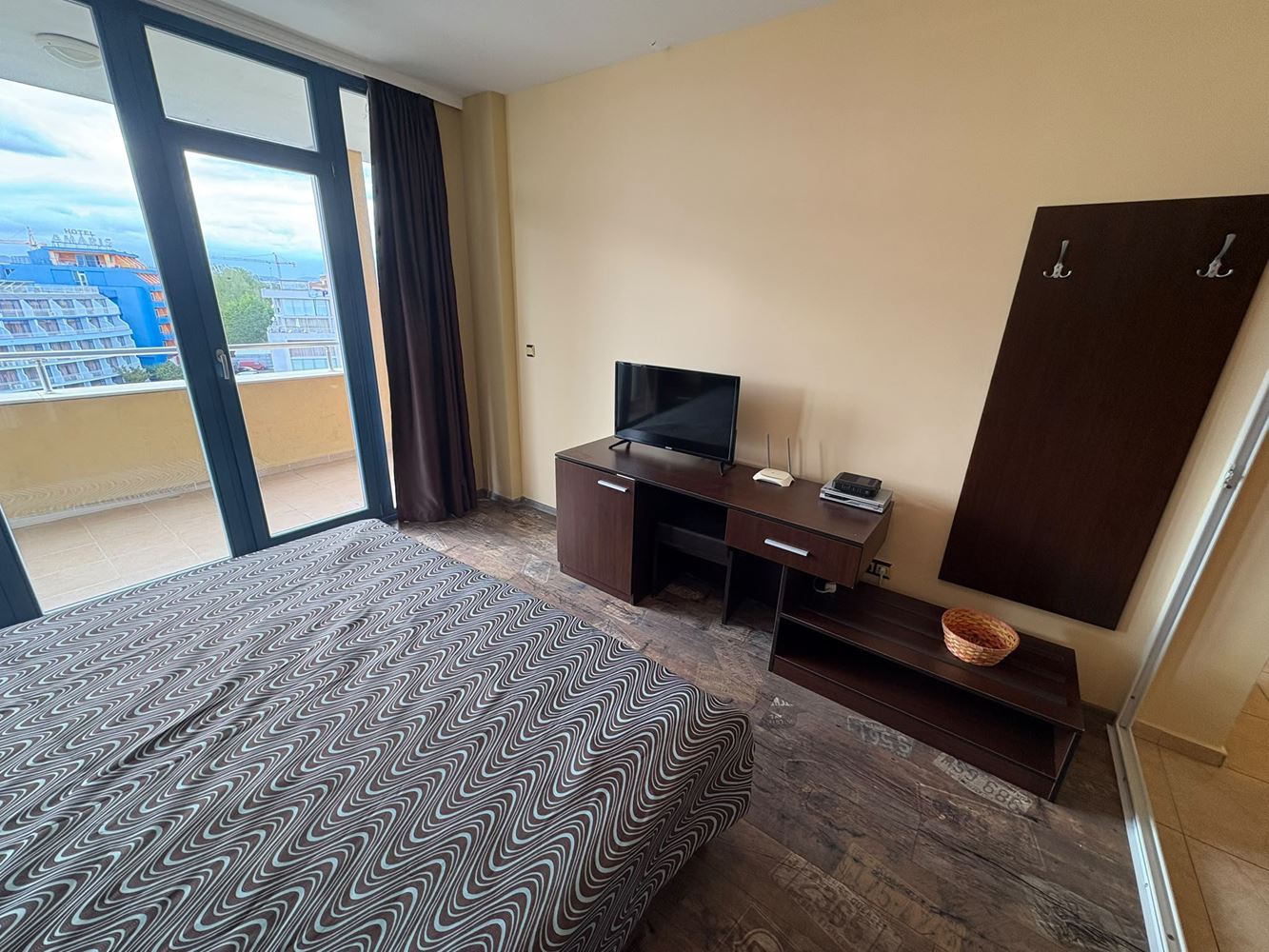3-Zimmer-Wohnung in Sunny Beach – großzügiges Wohnen, Komfort und Unterhaltung in einer Ferienanlage