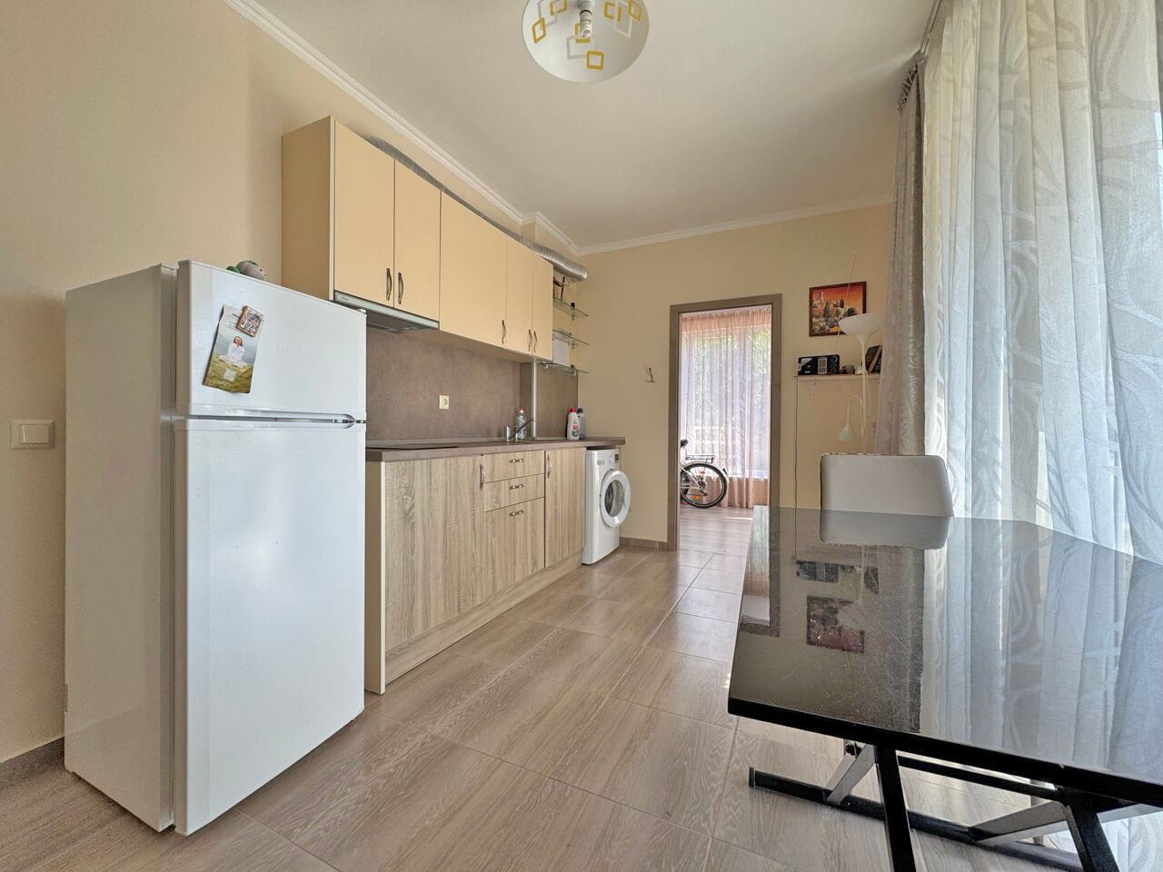 Apartment mit zwei Schlafzimmern und Poolblick in einer modernen Anlage in Sonnenstrand